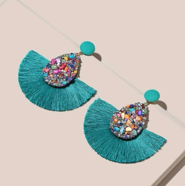 Cute Gurl Rhinestone Tassel Beautiful Crystal Decor Featuring Drop Earrings for Women’s