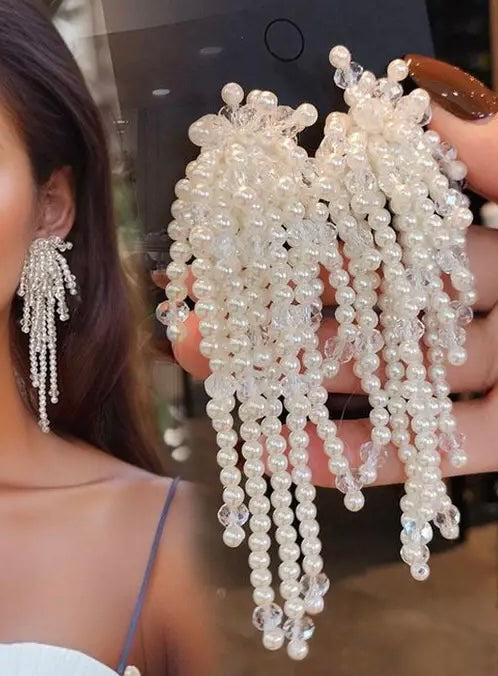 Nice Pearls and Elegant Beaded Long Dangling Tassel Earrings Exquisitely Handcrafted Made w Glamorous and Sophisticated Design Touch for Woman Accessories