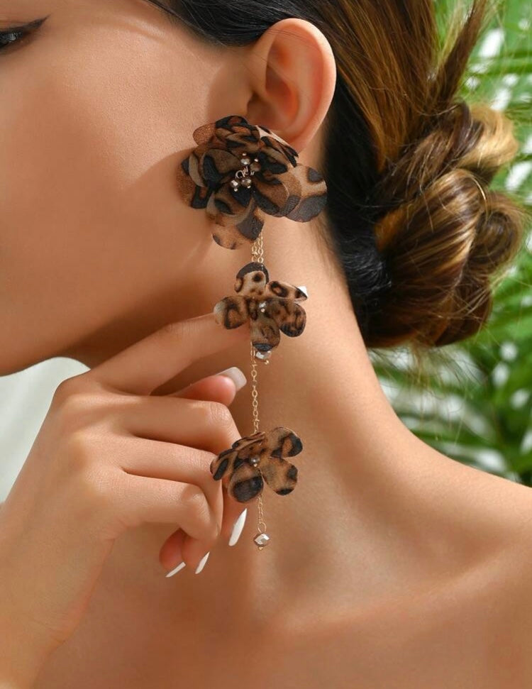 Lovely Leopard Print Ladies Fashion Fabric Flower Long Earrings Suitable for Daily Wear Everything’s