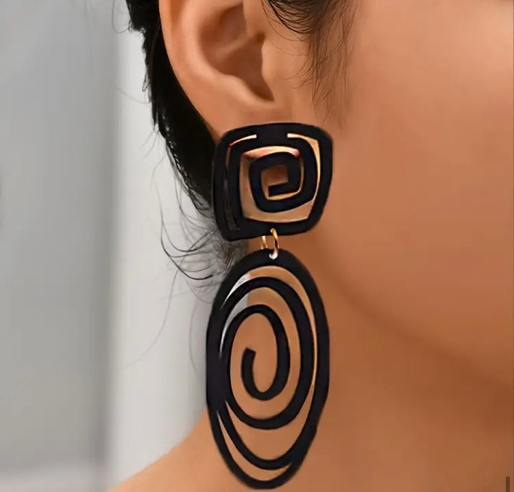 Trendy Black Spiral Long Dangle Earrings Ladies Style Iron Jewelry