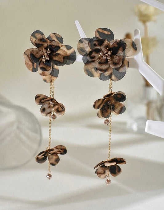 Elegant Leopard Ladies Fashion Fabric Flower Long Earrings Suitable for all Daily Wear Jewelry Accessories