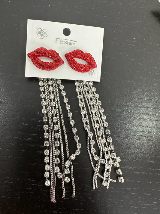 Crystal Cute Fashion Tassel Red Lips Kiss Pendant Earrings Rhinestone Long Earrings for Women