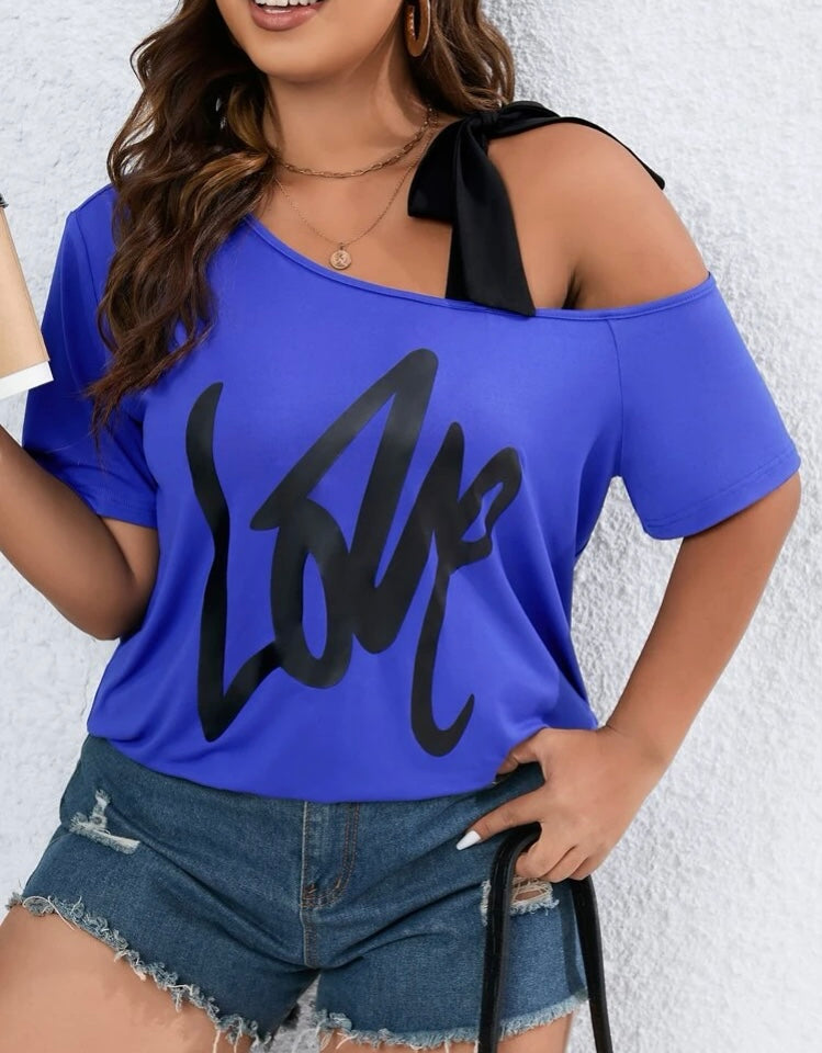 Plus Size Blue LOVE Letter Graphic Print Summer Top Perfect for Vacations Women’s Clothing