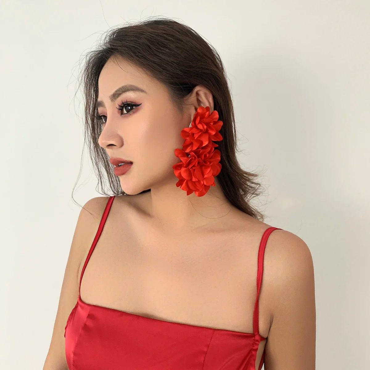 New Arrival Trendy Beautiful Fashionable Flower Drop Earrings for Women Jewelry Accessories