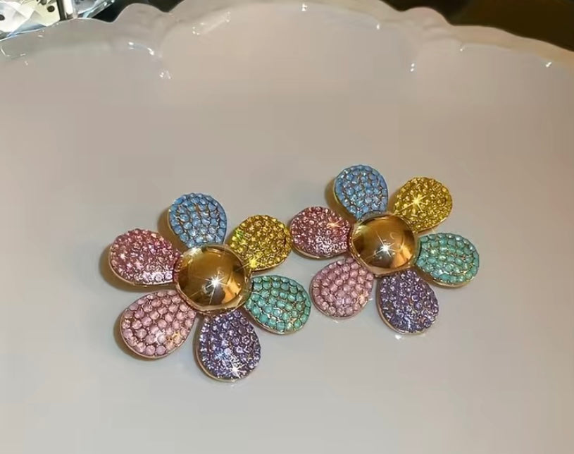 Rhinestones Colorful Flower Design Earrings Gorgeous Sparkling Candy Color Spring Earrings for Girls And Women