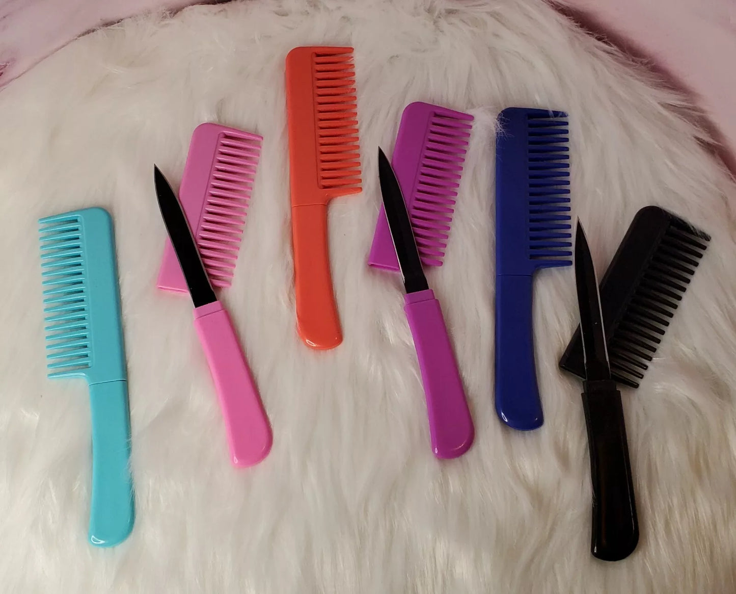 Discrete Self Defense Comb Knife Blade and Heat Resistant Hair Styling Tools Wide Spikes Tooth Fashion Accessory