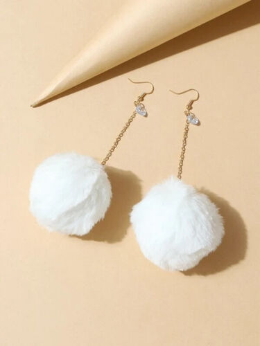 Sassy Fluffy Ladies Pom Pom Ball Dangle Fashion Statement Earrings Women Jewelry