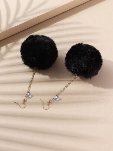 Sassy Fluffy Ladies Pom Pom Ball Dangle Fashion Statement Earrings Women Jewelry